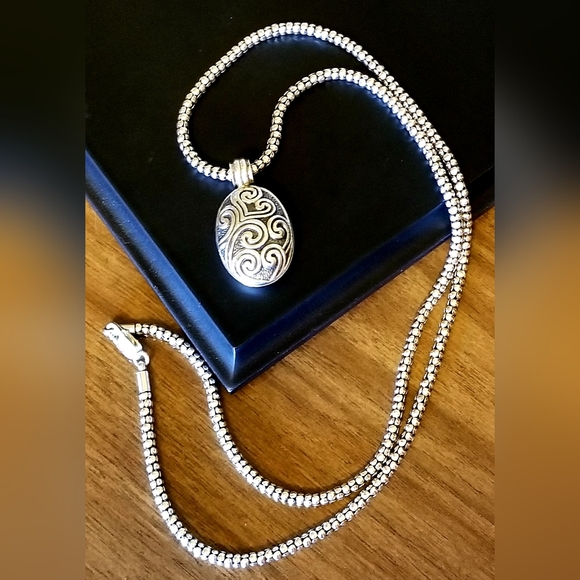 RARE Silpada Long Popcorn Chain w/ Locket